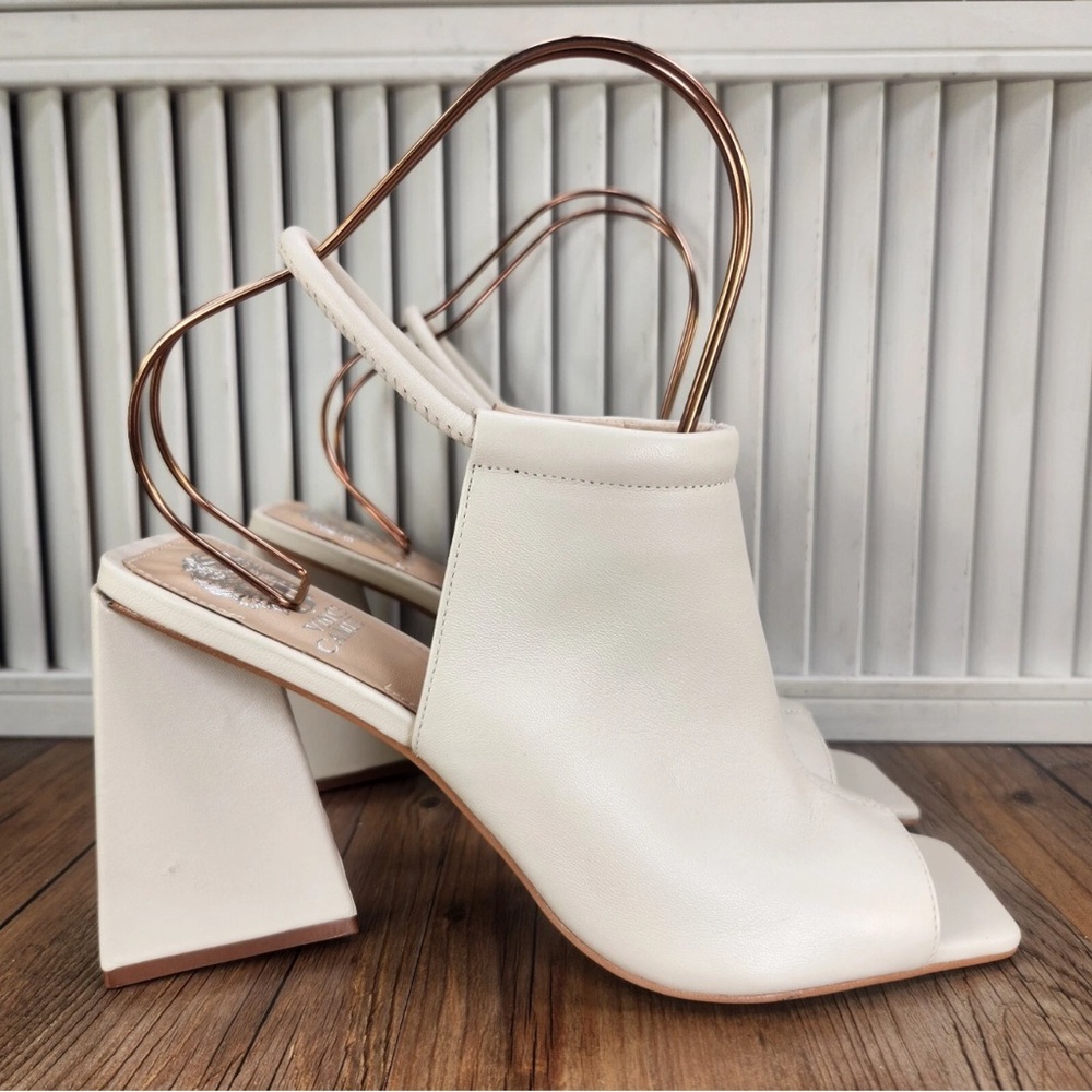 Elegant White Heeled Sandals